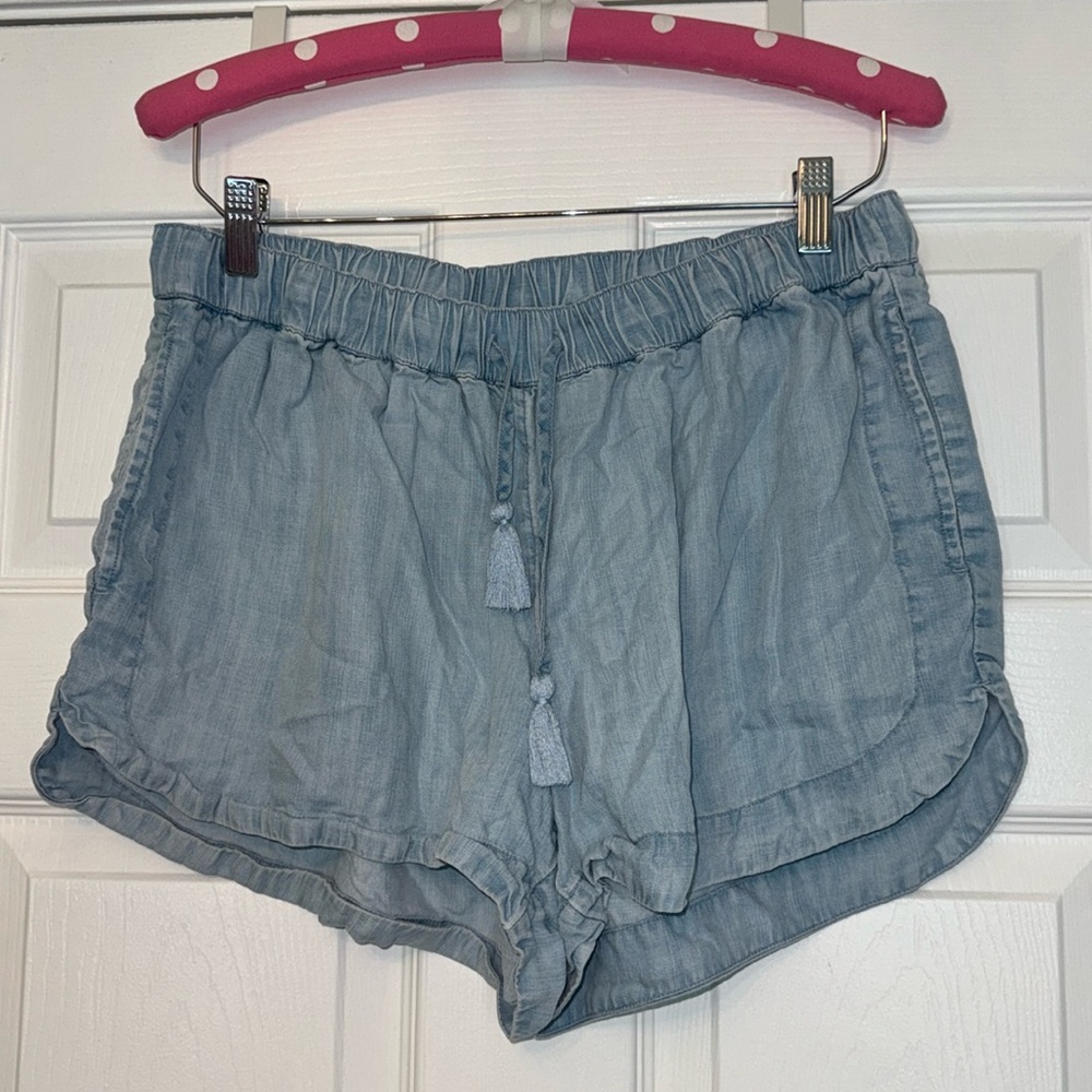 Vineyard Vines Light Chambray High-Waist Drawstring Shorts